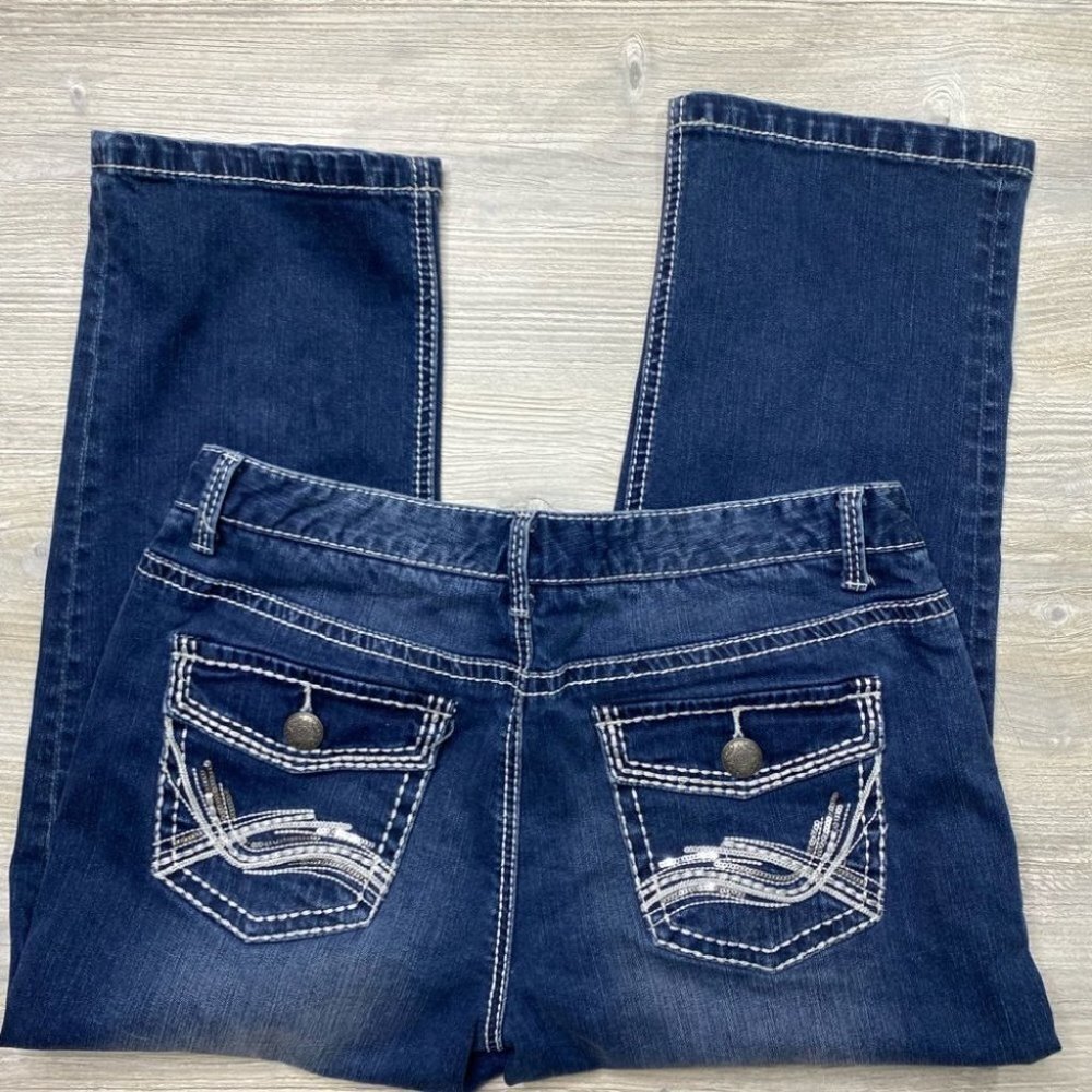 Maurices Curvy Denim Capris - Picture 5 of 8